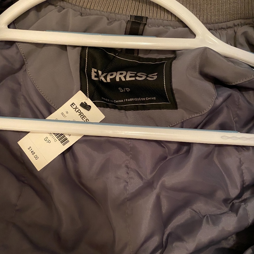 Jacket - Picture 5 of 5